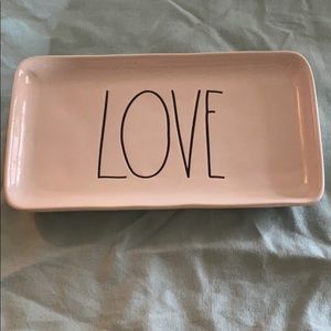Love small dish Rae Dunn